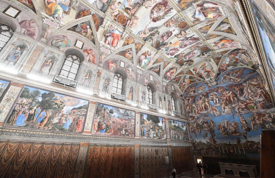 Rome: Vatican Museums, Sistine Chapel & Tombs Private Tour - Tour Highlights