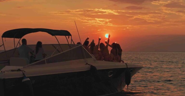 Sorrento Sunset Private Boat Tour – Free Bar and Apetizer