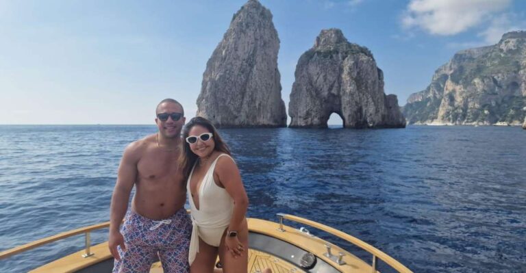 Tour Capri: Discover the Island of VIPs by Boat