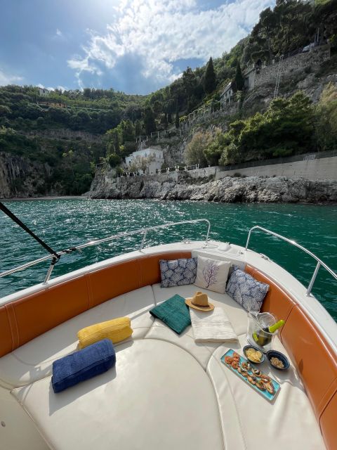 Tour in Boat Along the Amalfi Coast Visiting Amalfi and Positano - Tour Highlights
