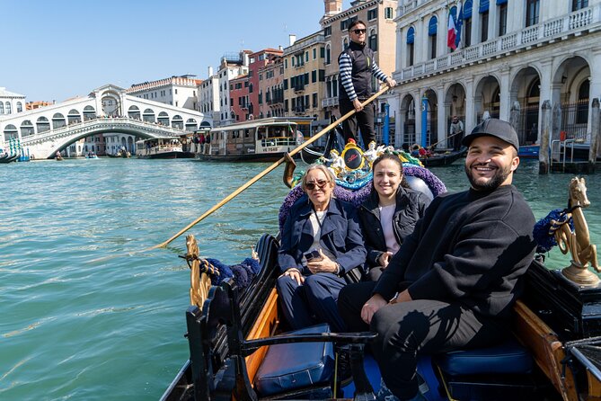 Venice in A Day: St Marks Basilica, Doges Palace & Gondola Ride