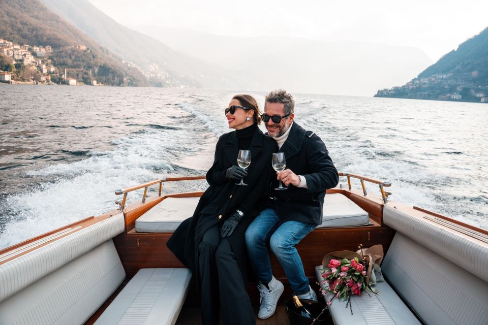 1 or 2-Hour Classic Wooden Boat Tour With Prosecco - Exclusive Features Included