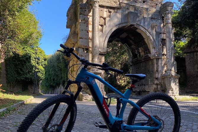 Appian Way on E-Bike: Tour With Catacombs, Aqueducts and Food. - Logistics and Meeting Point