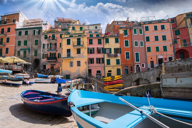 Cinque Terre Small Group or Private Day Tour From Florence - Tour Overview and Itinerary