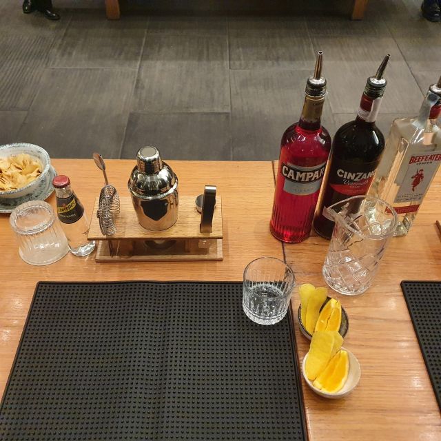 Florence: Negroni Cocktail Making Class With Aperitivo - Cocktail Making Class Highlights