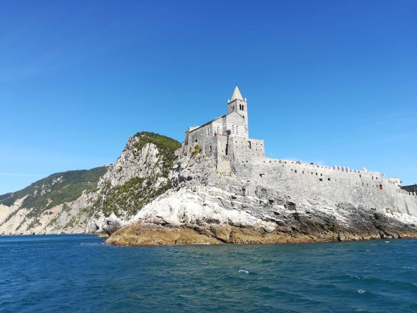 La Spezia : Private Sailboat Tour of Cinque Terre With Lunch - Itinerary