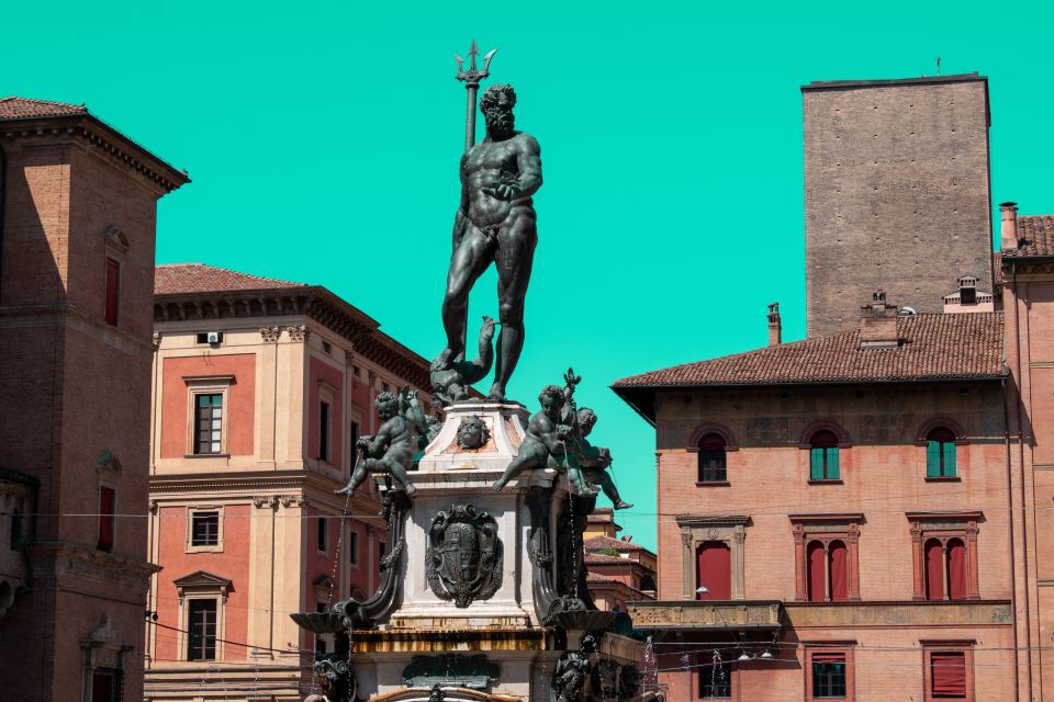 Milan: Private Day Trip to Bologna With Sightseeing Tour - Languages and Pickup Details