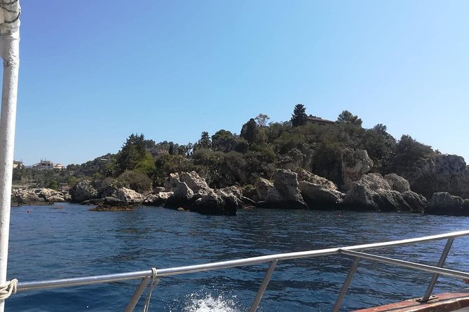 Taormina and Isola Bella Day Tour Including Boat Tour - Customer Service and Reviews Overview