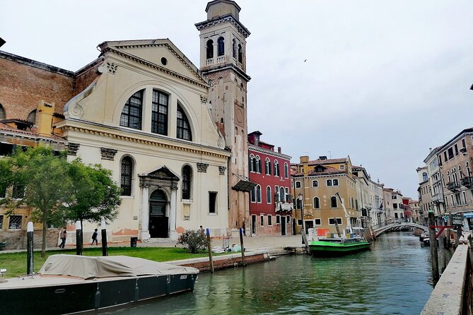 Venice Walking Tour: Authentic Neighborhoods and Hidden Gems - Pricing and Reservation Details