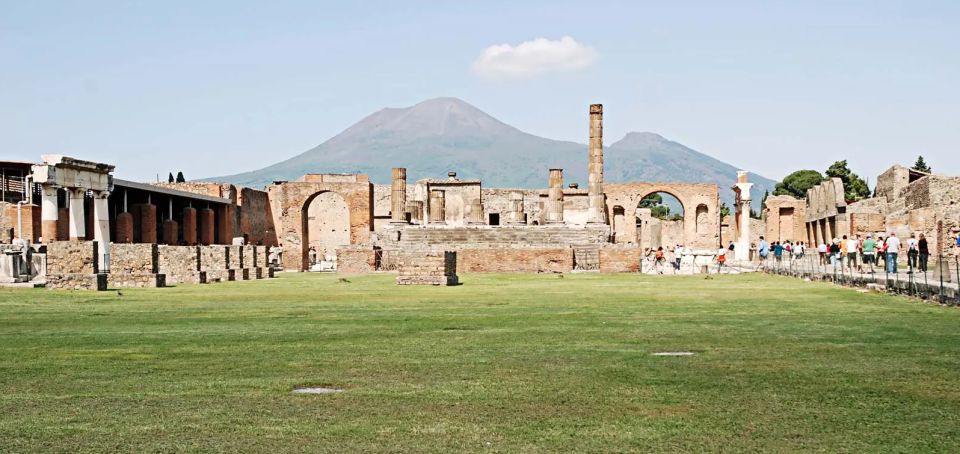 Vesuvius Valley and Pompeii With Wine Taste and Lunch by Van - Itinerary Highlights