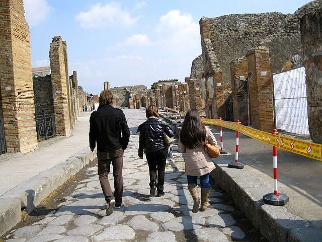 From Rome: Pompeii & Amalfi Coast Full-Day Private Tour - Experience Overview