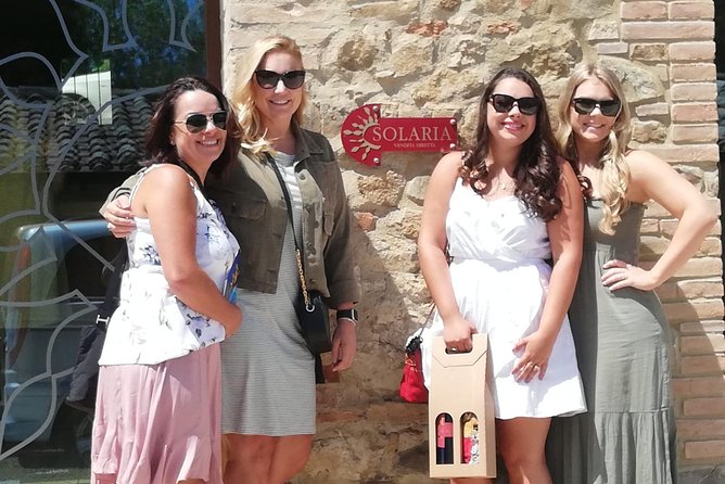 Full-Day 2 Wineries Tour in Montepulciano With Tasting and Lunch - Customer Feedback and Reviews