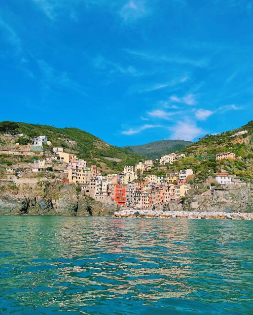 La Spezia : Private Sailboat Tour of Cinque Terre With Lunch - Description