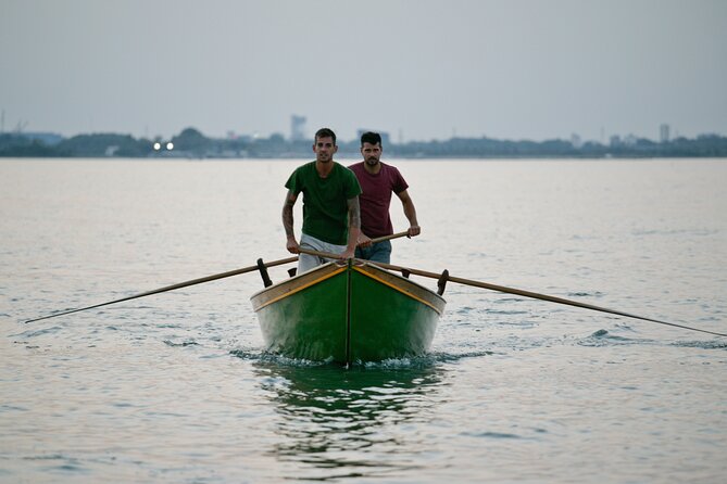 Learn to Row in the Canals of Venice - Additional Information