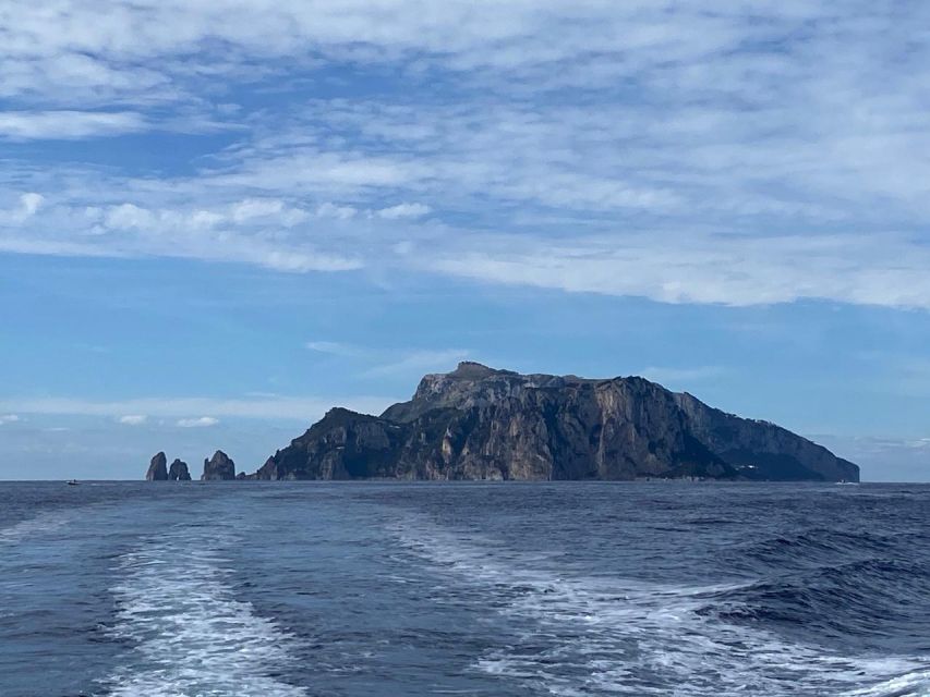 Positano: Private Boat Excursion to Capri Island - Boat Tour Features
