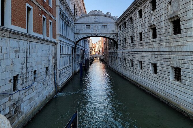 Best of Venice: Saint Marks Basilica, Doges Palace With Guide and Gondola Ride - Guided Site Visits and Reviews