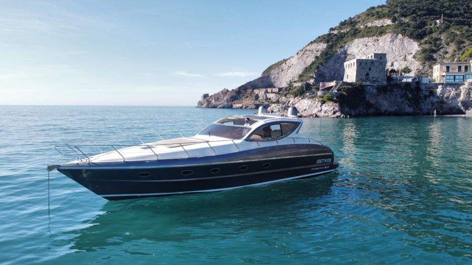 Luxury Yacht Capri Tour With Aperitif - Important Booking Details