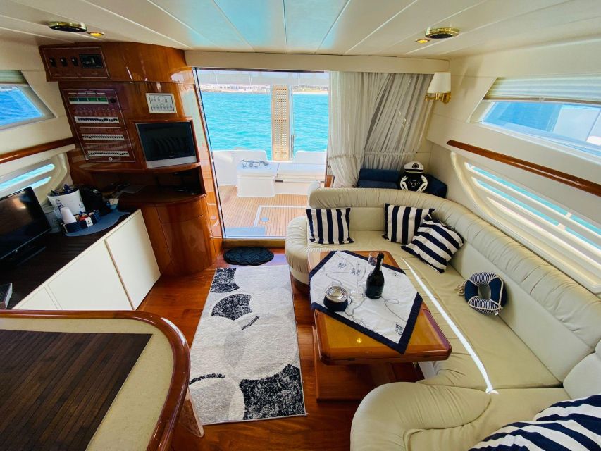 LUXURY YACHT RENTAL WITH CREW - Location Options for Rental