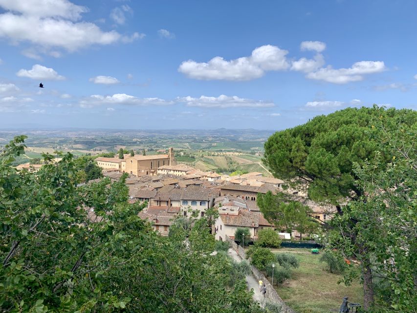 San Gimignano & Volterra: Private Transfer From Florence - Participant Information