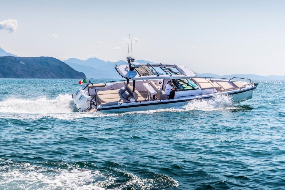 Porto Vecchio : Daily Boat Rental With Skipper - Meeting Point