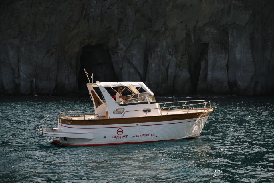 Positano: Amalfi Coast Boat Tour With Fishing Village Visit - Additional Information