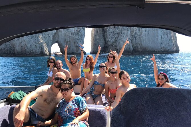 Capri Small Group Boat Tour With Blue Grotto Stop - Customer Experience