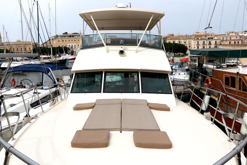 Marzamemi: Sunset Boat Tour - Boat Details