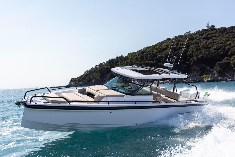 Porto Vecchio : Daily Boat Rental With Skipper - Frequently Asked Questions