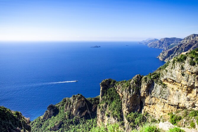 Small Group Pompeii Positano & Amalfi With Boat Ride From Rome - Tour Guides and Drivers Feedback