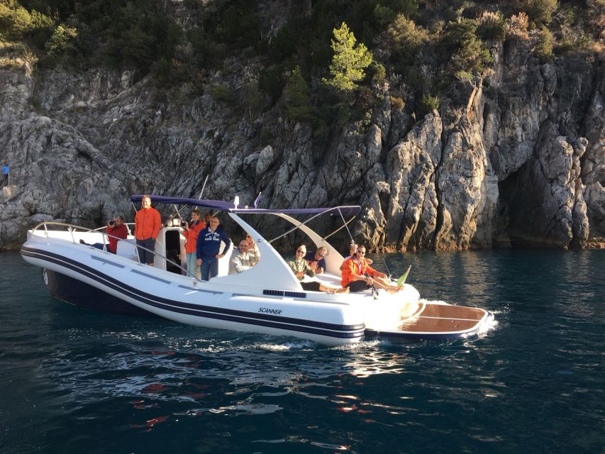 Daily Tour: Amazing Boat Tour From Salerno to Positano - Note