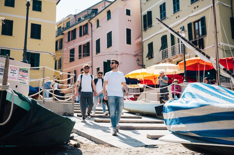 From Florence: Private Roundtrip Transfer to Cinque Terre - Host Languages