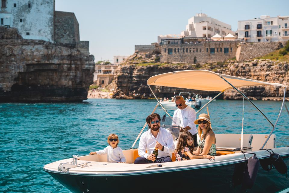 Polignano a Mare: Private Cruise With Champagne - Meeting Point