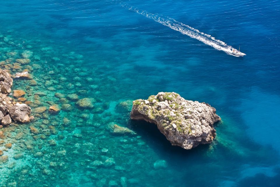 Capri: Private Boat Island Tour - Just The Basics