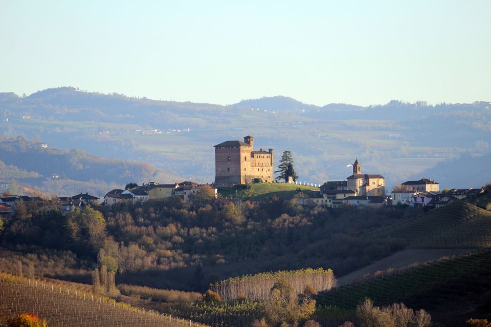 Langhe / Barolo / Alba - Ferrari Tour - Just The Basics