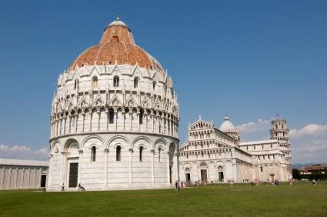 Pisa and Piazza Dei Miracoli Half-Day Tour From Florence - Just The Basics
