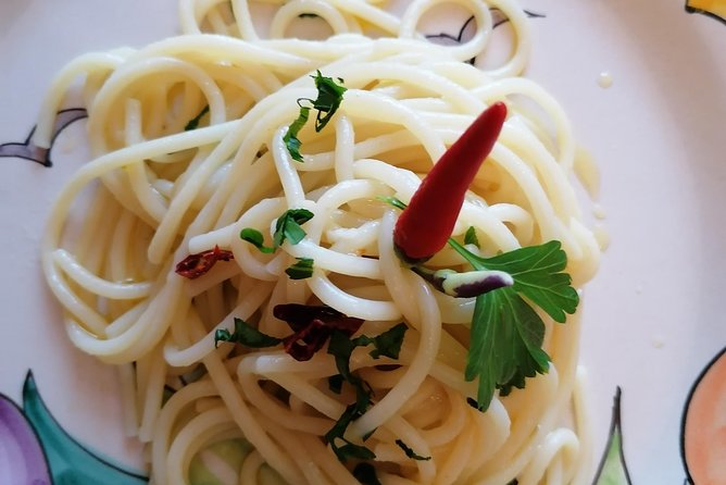 Positano Home Cooking Class: Spaghetti and Tiramisù - Just The Basics