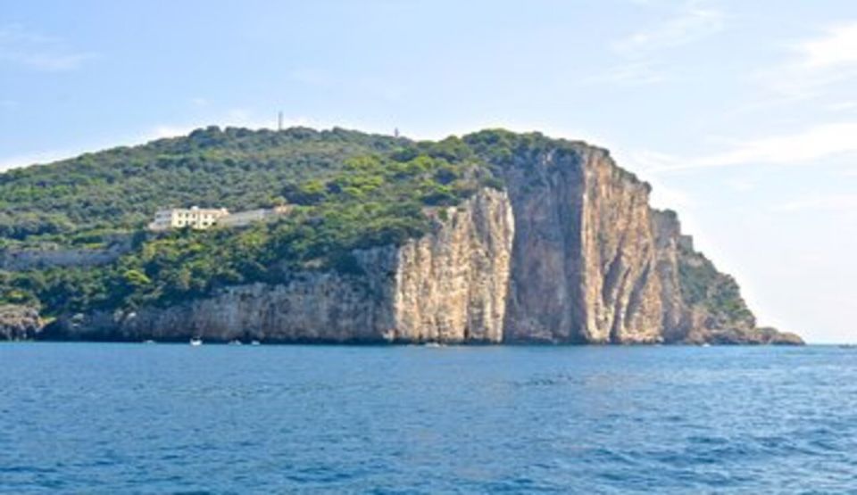 Private VIP Day Boat Cruise to Gaeta and Sperlonga - Just The Basics