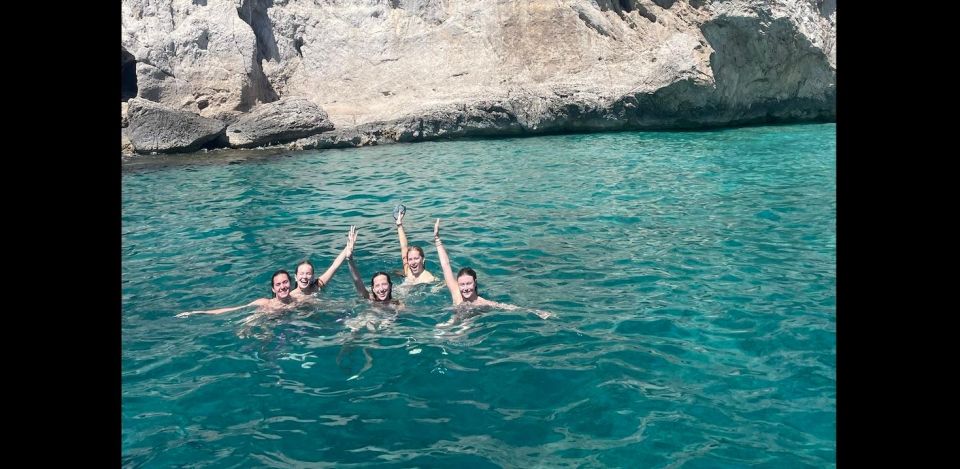 Sorrento: Luxury Private Boat Tour to Amalfi & Positano - Just The Basics