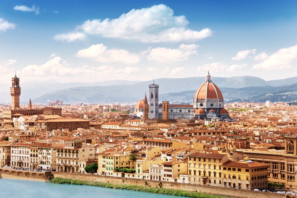 Transfer Between Florence and Rome With Sightseeing Stop - Just The Basics