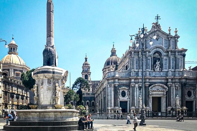 Walkingtour CATANIA - Discovering the City of Lava With a Licensed Guide - Just The Basics