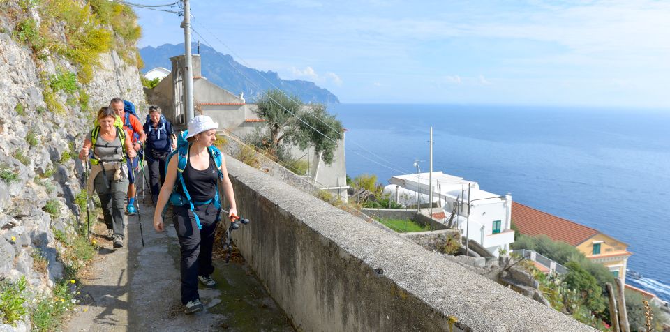 Amalfi Coast: Hiking Experience 3 Days - Day 1: Salerno to Positano