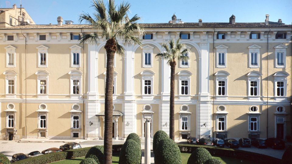 Colonna Palace Private Tour - Tour Details