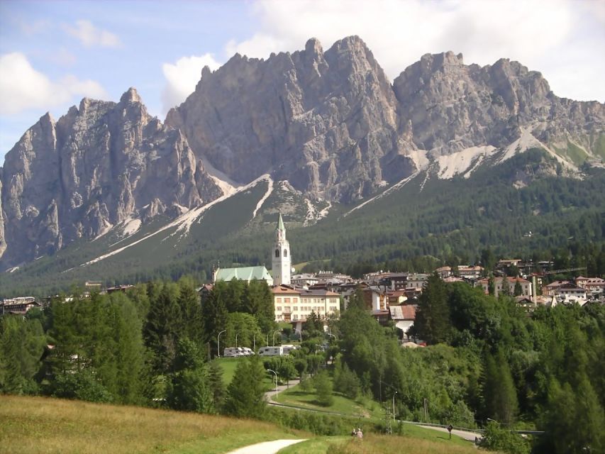 Cortina D'Ampezzo: Cortina Valley and Lakes Guided Tour - Tour Pricing and Duration