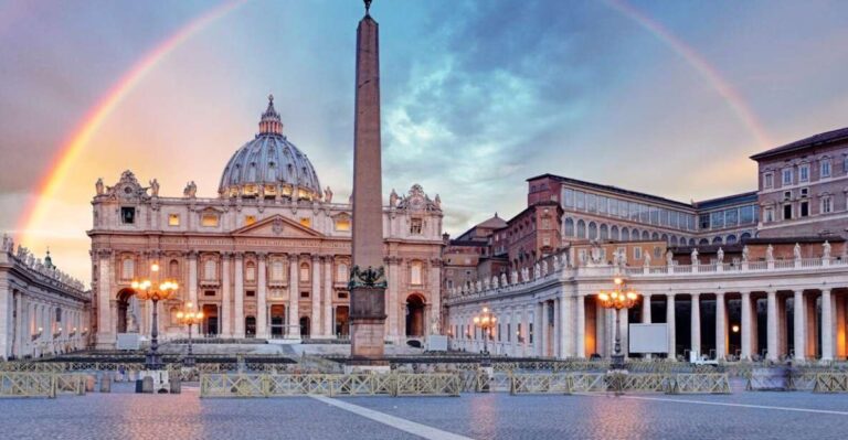 Exciting Christmas in Vatican Walking Tour