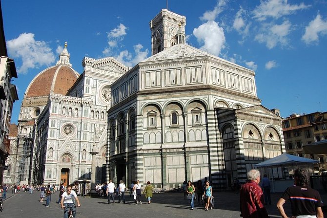 Florence City Tour: Renaissance and Medieval Visit, Accademia, Uffizi & Lunch