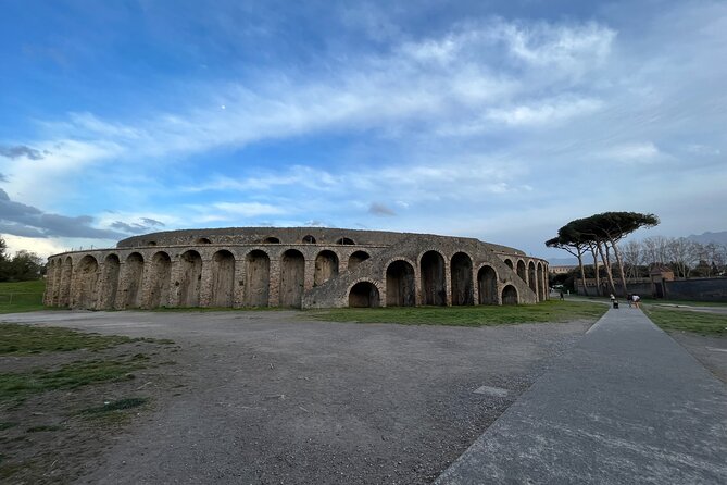 Full Day Private Tour of Pompeii and the Amalfi Coast - Meeting and Pickup Instructions