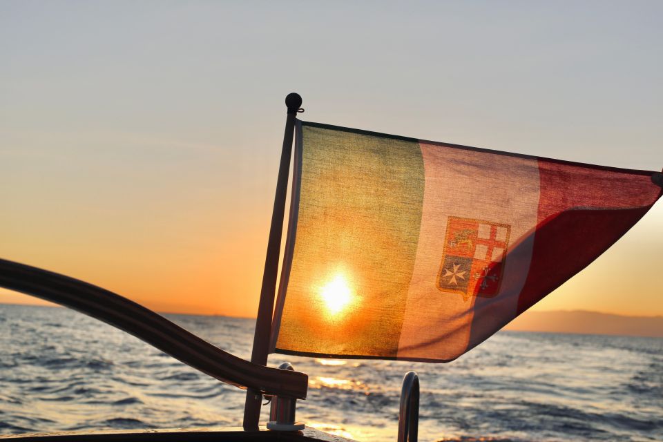 Portofino Sunset Cruise With Aperitif - Sunset Cruise Duration and Highlights