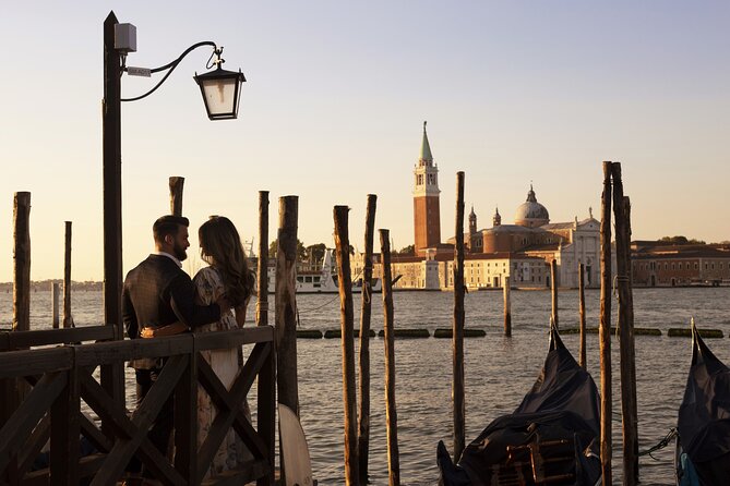 Private Professional Photoshoot Tour in Venice