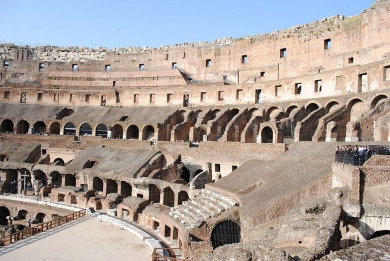 Rome: Colosseum, Pantheon & More With Private Transport