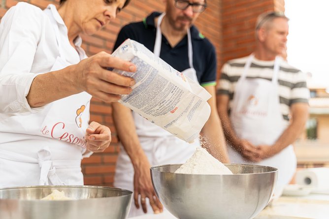 Cesarine: Fresh Pasta Class & Meal at Locals Home in Lucca - Experience Information